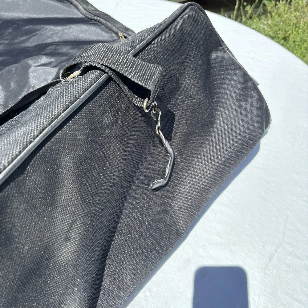 American Tourister 42